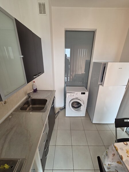 Militari, Politehnica